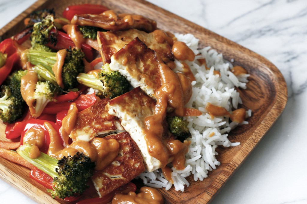 Tofu & Vegetables with Spicy Peanut Sauce